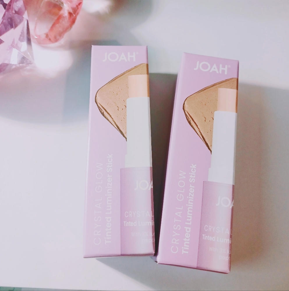 JOAH Crystal Glow Tinted Luminizer Stick, LightTan / Warm Undertones New